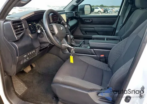 2025 Toyota Tundra Crewmax Sr z USA, uszkodzony, nr VIN 5TFKB5DB7SX262085